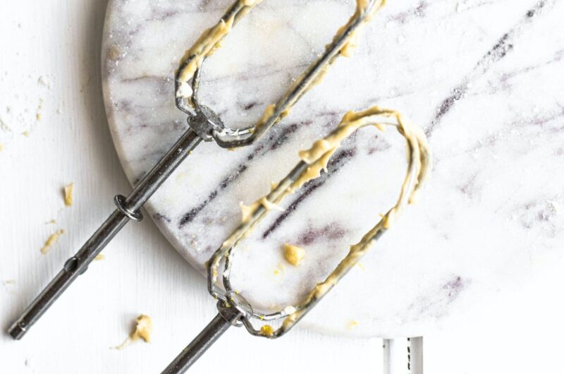 French Buttercream Macarons